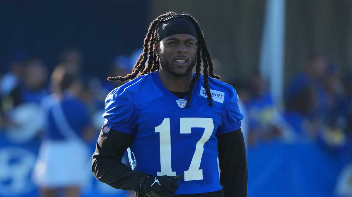 Los Angeles Rams receiver Davante Adams (17) during training camp at Loyola Marymount University.