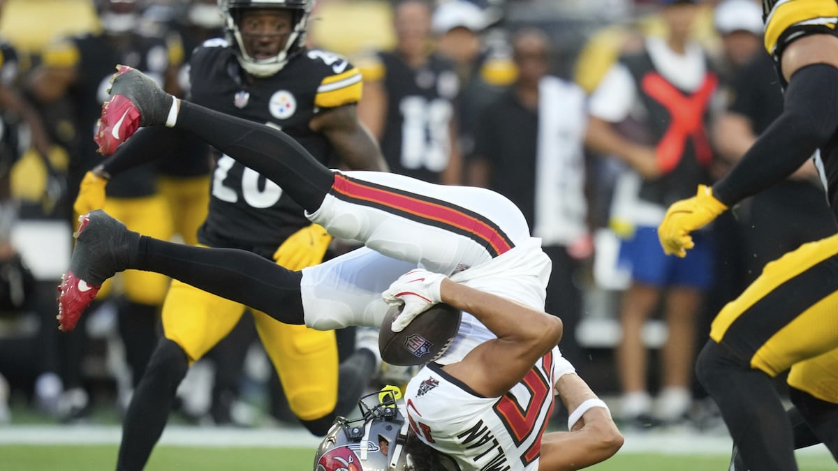 Bucs’ Jalen McMillan may have avoided serious injury on leaping catch - Tampa Bay Times
