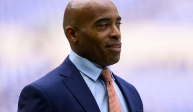 Tiki Barber out as an NFL analyst with CBS, will work for Giants radio