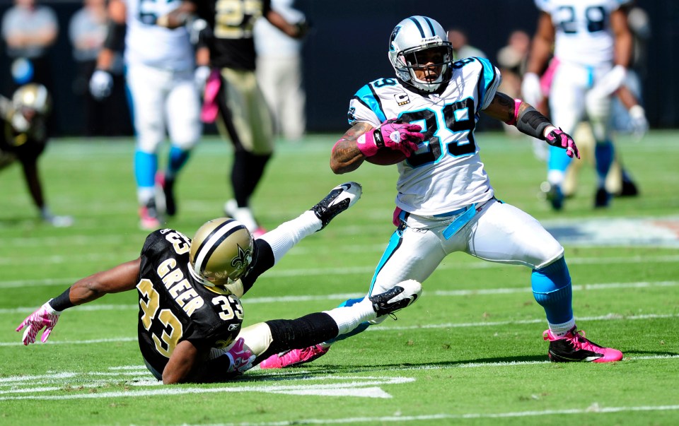 Carolina Panthers' Steve Smith (89) breaks away for a touchdown on a reception in front of New Orleans Saints' Jabari Greer (33) in the first half. The Saints defeated the Panthers, 30-27, at Bank of America Stadium in Charlotte, North Carolina on Sunday, October 9, 2011. (David T. Foster III/Charlotte Observer/Tribune News Service via Getty Images)