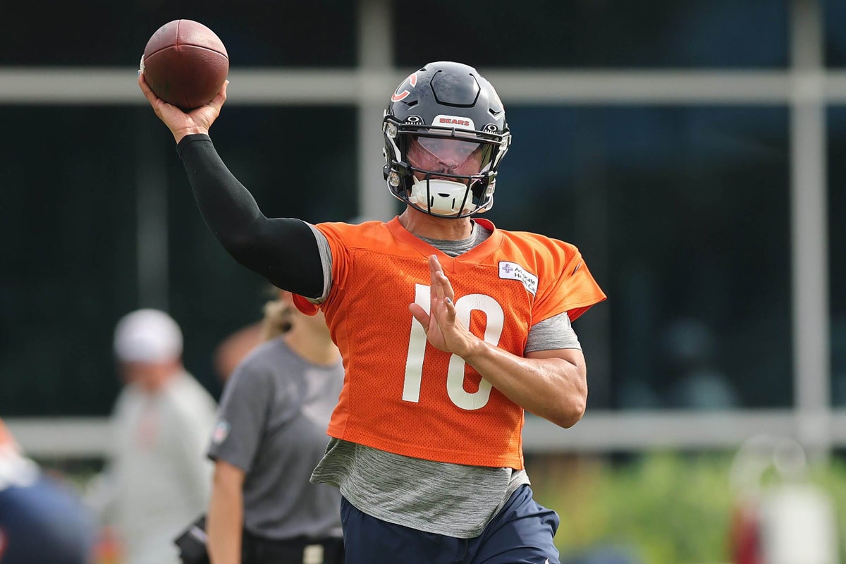 New book on NFL QBs examines Caleb Williams, Bears and the keys to greatness