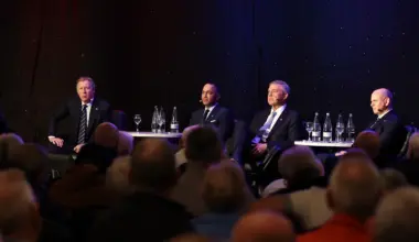 questions surface over 49ers’ early moves at Ibrox