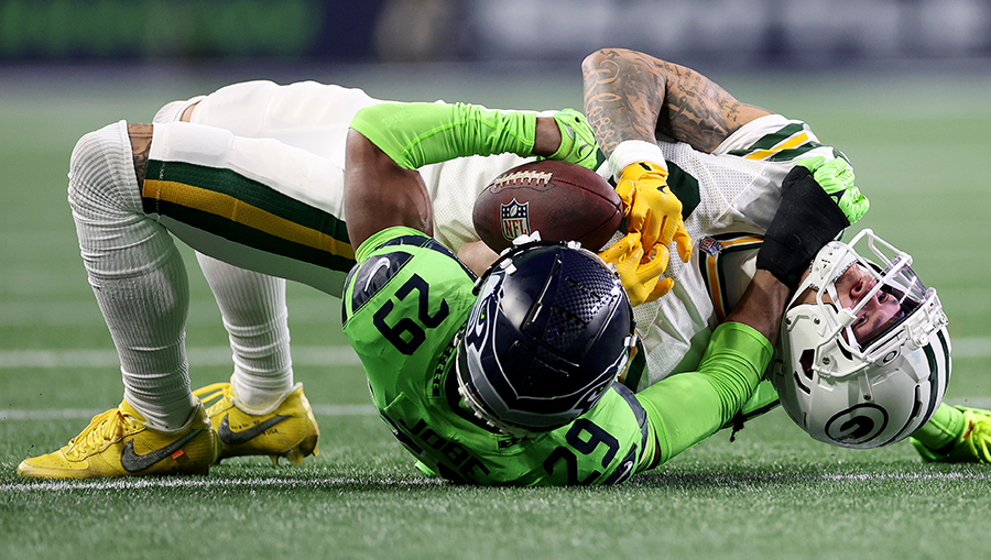 Seattle Seahawks Green Bay Packers...