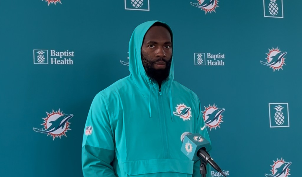 Dolphins' Matthew Judon joins Miami to work, not relax