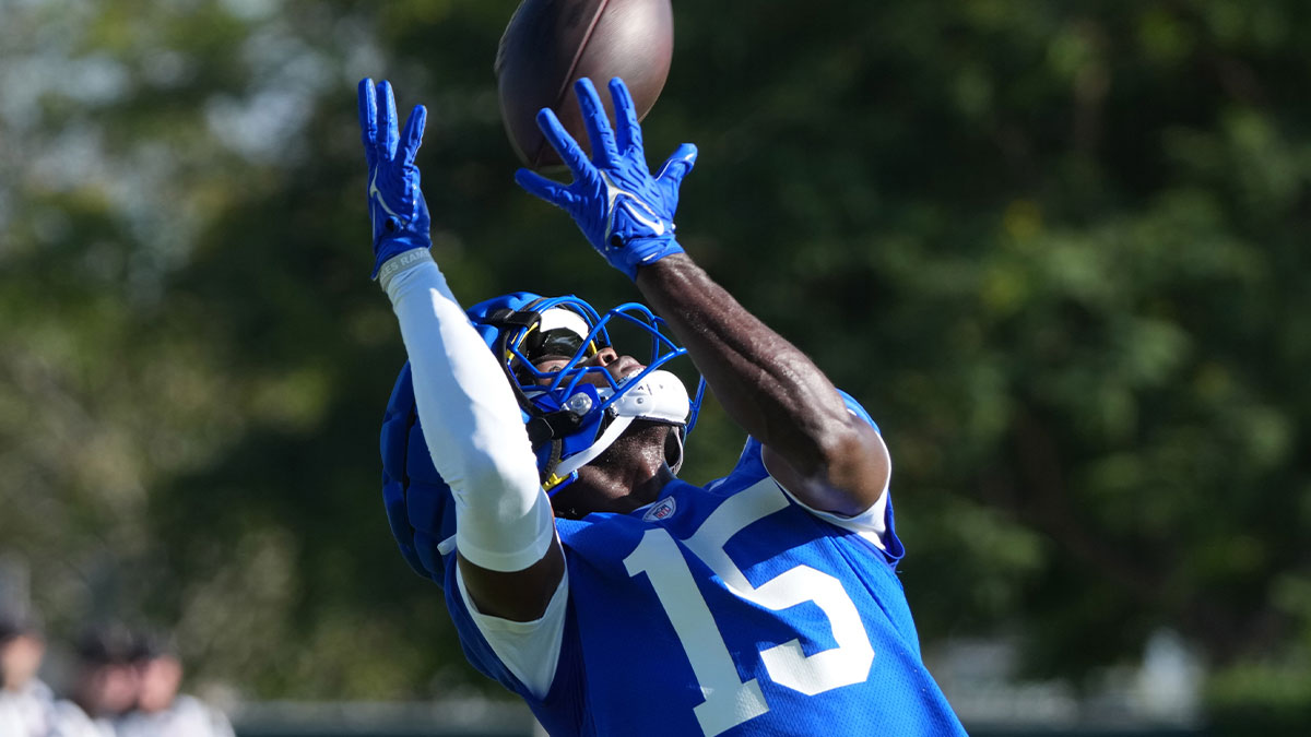 Los Angeles Rams receiver Konata Mumpfield (15) catches the ball during training camp at Loyola Marymount University.