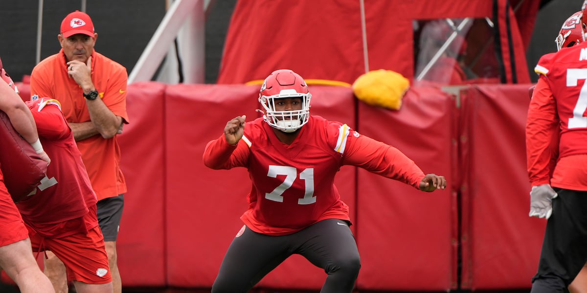 Chiefs offensive lineman Josh Simmons could have inside track to start week one