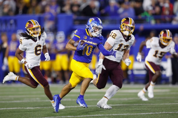 San Jose State wide receiver Danny Scudero (10) runs after...