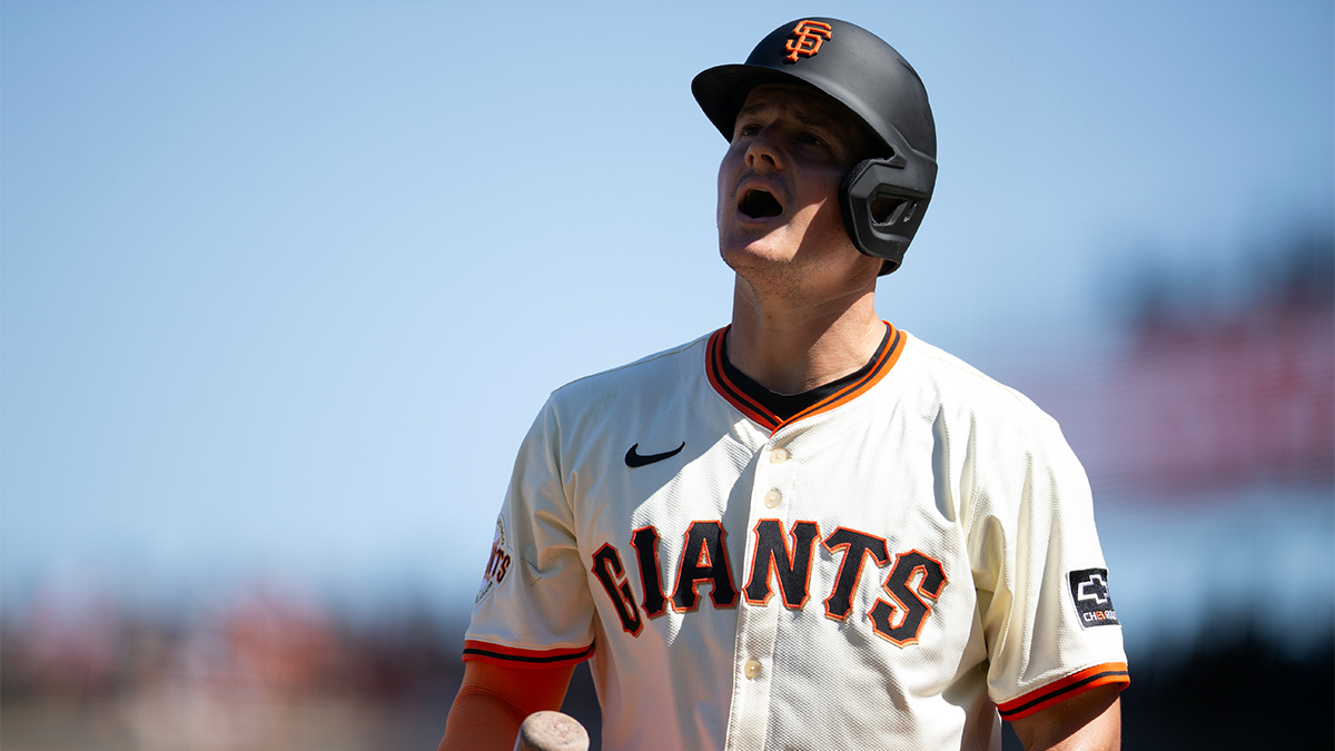 Giants place Matt Chapman on IL with right hand inflammation – NBC Sports Bay Area & California