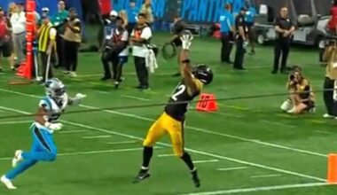 Lance McCutcheon of the Pittsburgh Steelers scores a touchdown against the Carolina Panthers (21 Aug 2025)