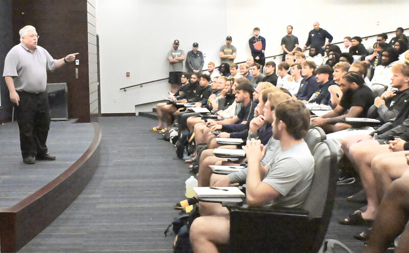 Gov. Morrisey visits WVU football team | News, Sports, Jobs