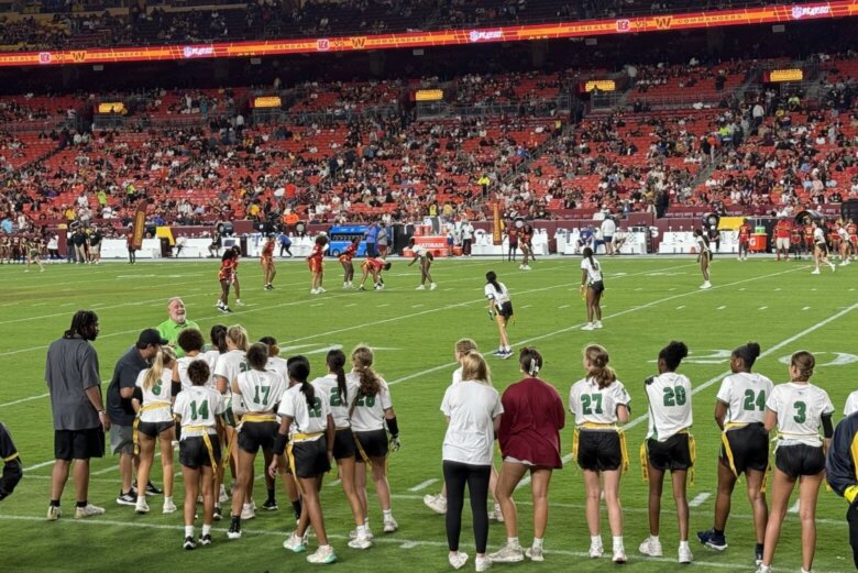 Montgomery Co. girls share turf with Commanders during Monday’s preseason game
