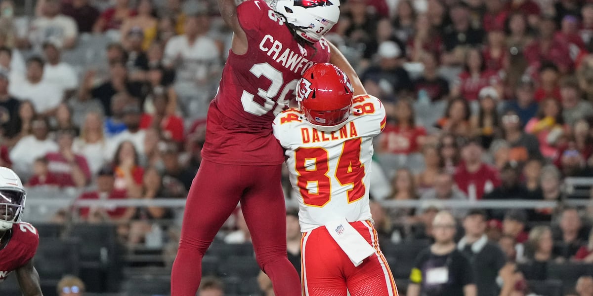 Tyler’s Kitan Crawford picks off pass in preseason opener