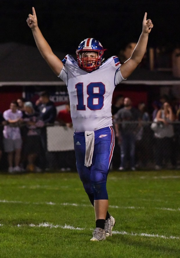 Lakeland defensive end CJ Dippre