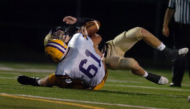 Scranton Prep defensive end Noah Beh