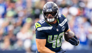 Seattle Seahawks fullback Robbie Ouzts Las Vegas Raiders preseason 2025...