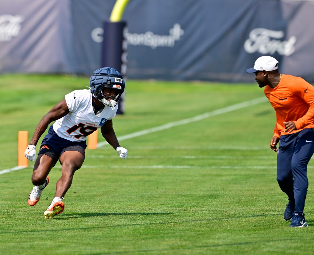 Marvin Mims Jr. starting WR ahead of 49ers game