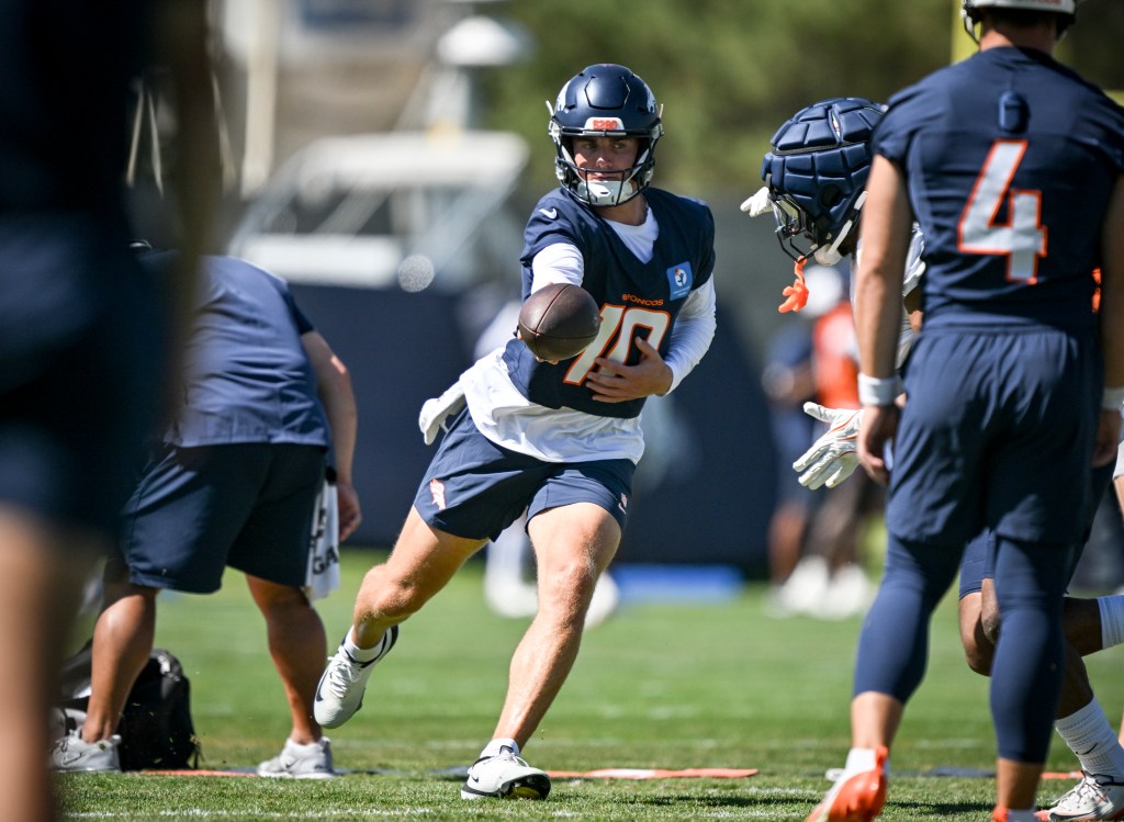 RJ Harvey makes adjustment with outside runs