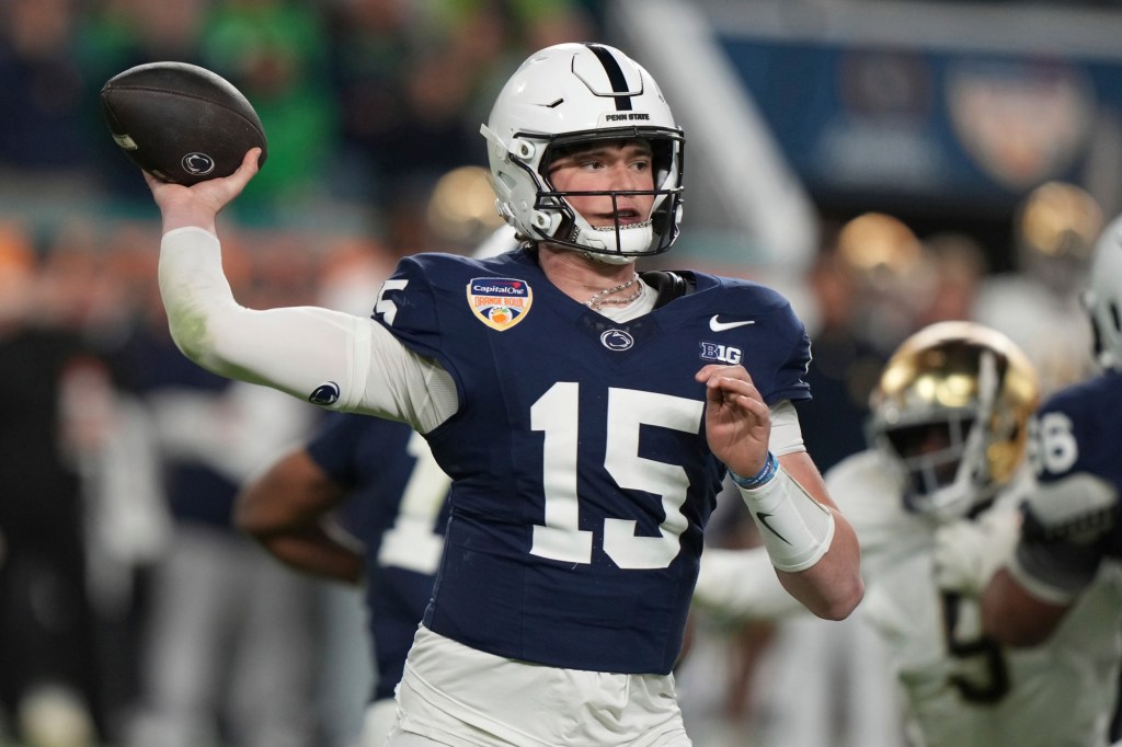 Penn State checks in at No. 2 in AP Top 25; Texas is No. 1