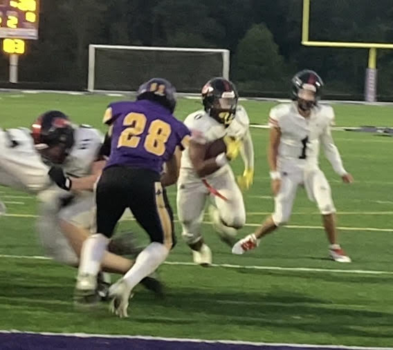 Alston scores eight, sets touchdown record as Red Raiders win, 57-41 – News-Herald