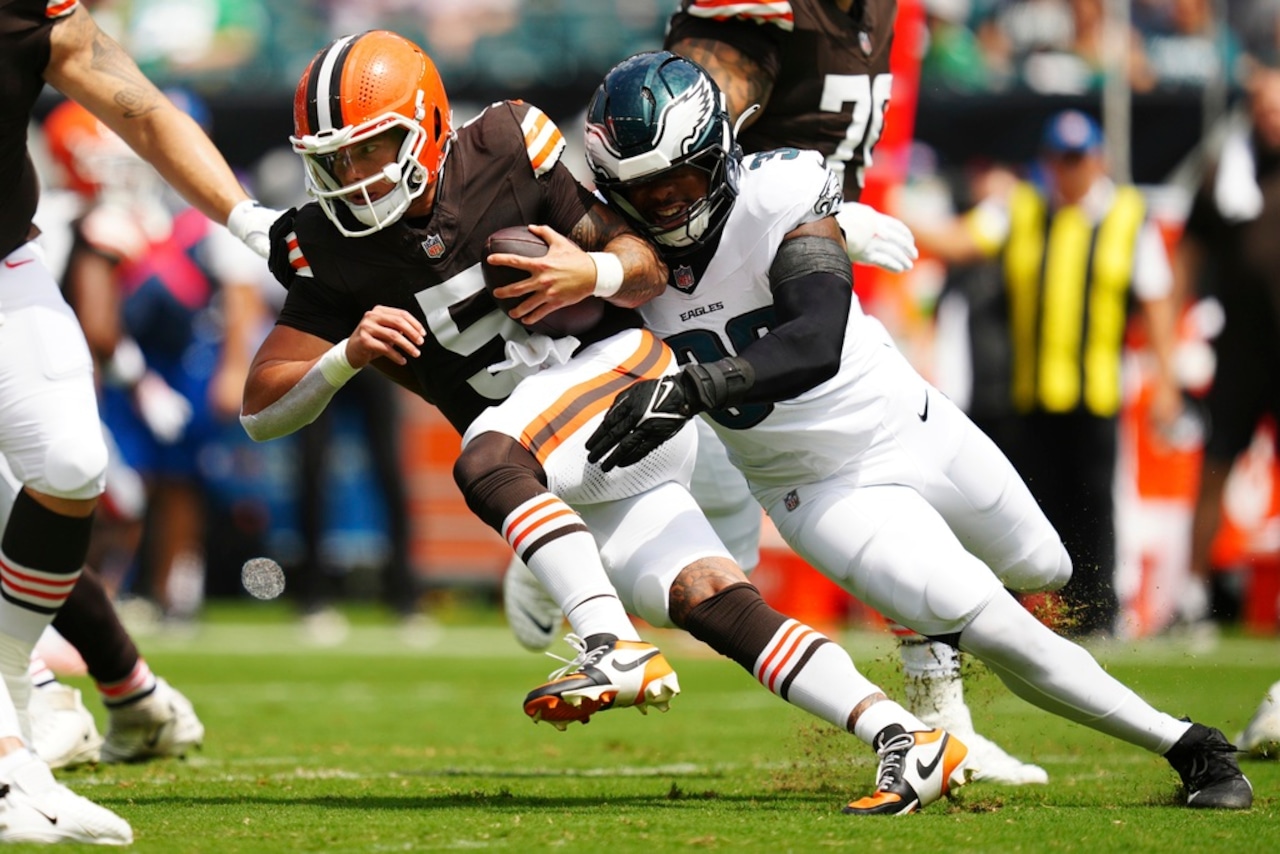 Who played better in their preseason start, ‘gunslinger’ Dillon Gabriel or ‘Legendary’ Shedeur Sanders? Mary Kay Cabot