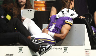 Minnesota Vikings wide receiver Rondale Moore, former Cardinals...