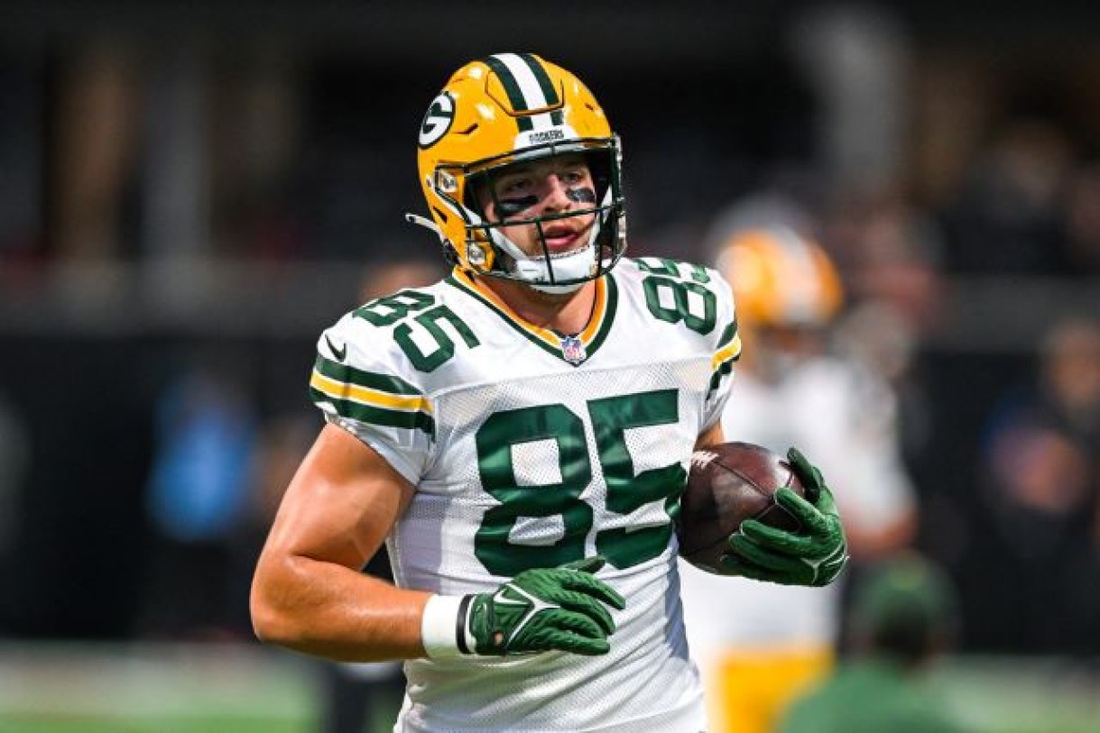 Tucker Kraft Plays Majority Of First-Team Snaps in Preseason Opener - NFL News