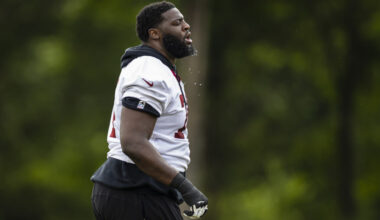 Chargers Sign T David Sharpe