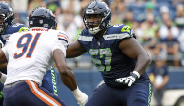 Charles Cross Seeking Seahawks Extension; LT Undergoes Finger Surgery