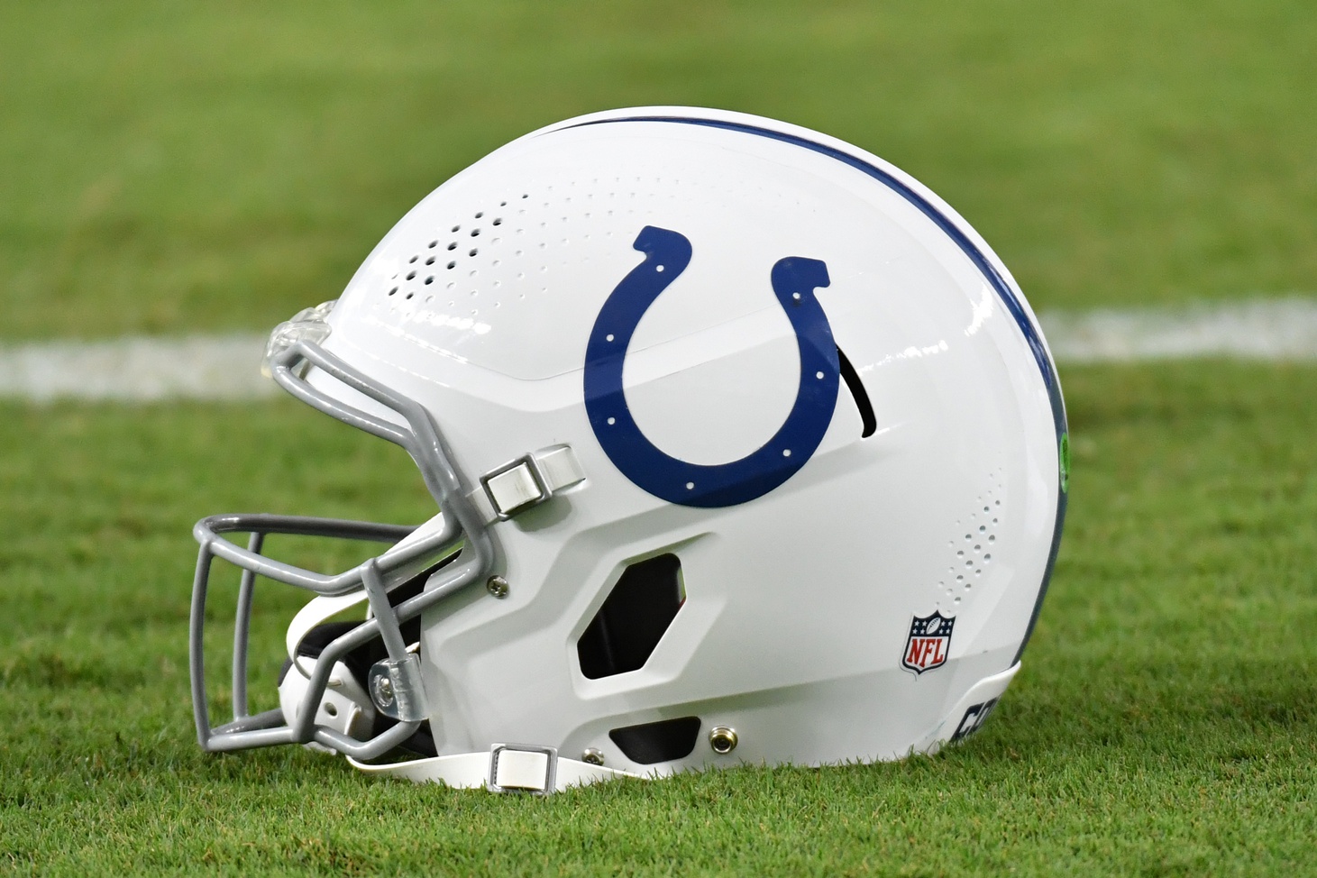 NFL world reacts to shocking Colts news