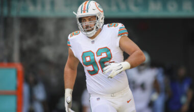 Dolphins Extending DT Zach Sieler