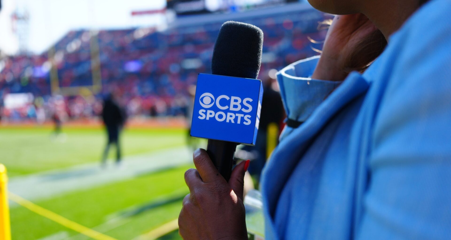 Insiders predict Fox, CBS will keep Sunday NFL TV rights in 2030s