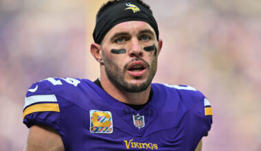 Vikings S Harrison Smith Uncertain For Week 1 Due To Illness