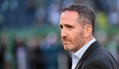 Reviewing the abnormal number of trades Howie Roseman makes with the Texans