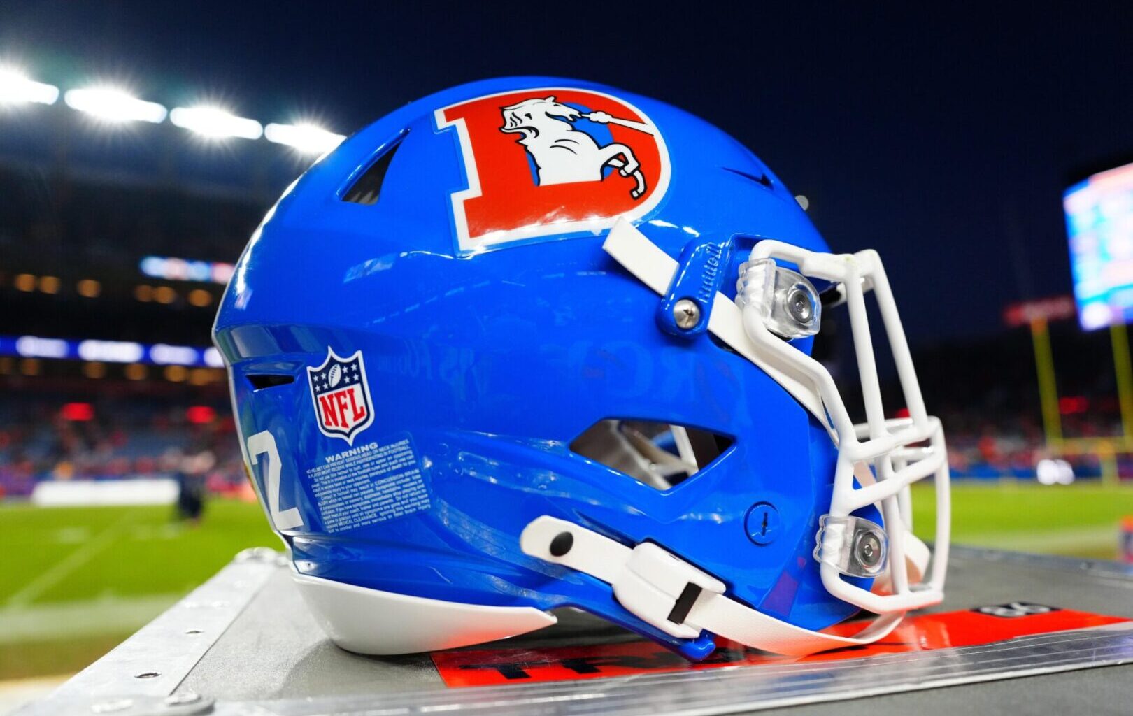 AFC Notes: Omarion Hampton, Devaughn Vele, Broncos, Chargers, Raiders