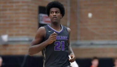 How Michigan, Oregon football recruits balance basketball dreams