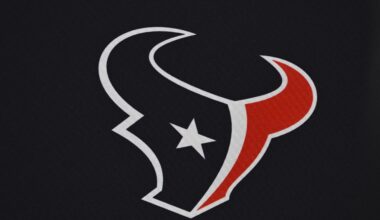 Texans Worked Out Two Wide Receivers
