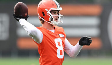 Raiders Acquire Kenny Pickett From Browns