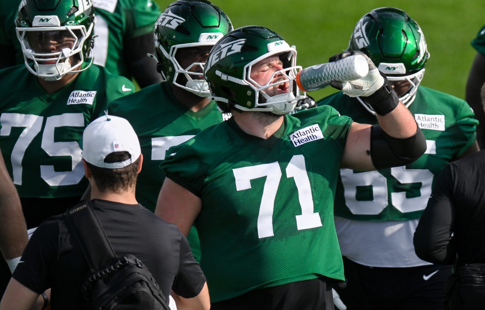 Can Veteran Shock and Win Jets Starting Center Battle?