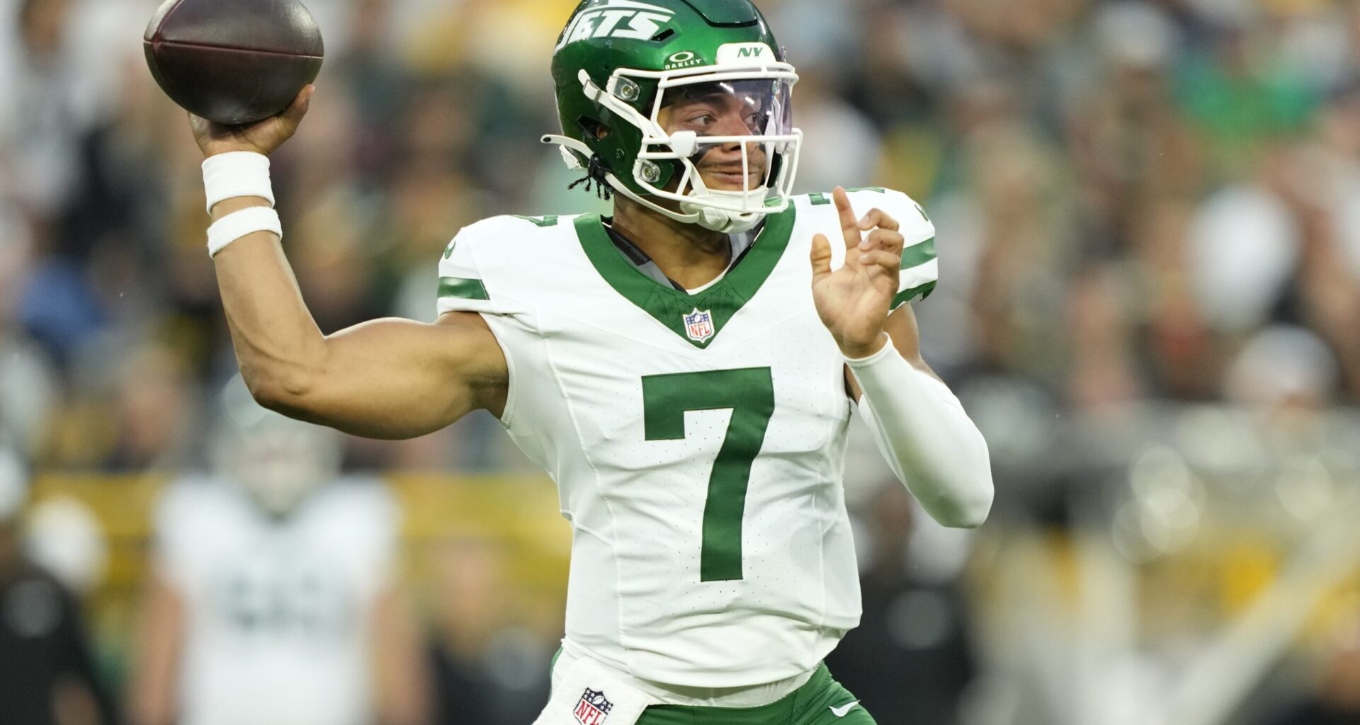 AFC Notes: Justin Fields, Drake Maye, Bills, Jets, Patriots