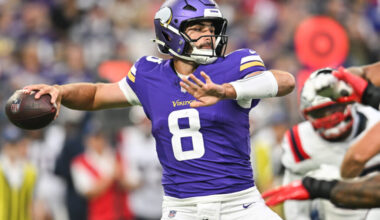 Vikings Trade QB Sam Howell To Eagles; Minnesota Signs Carson Wentz