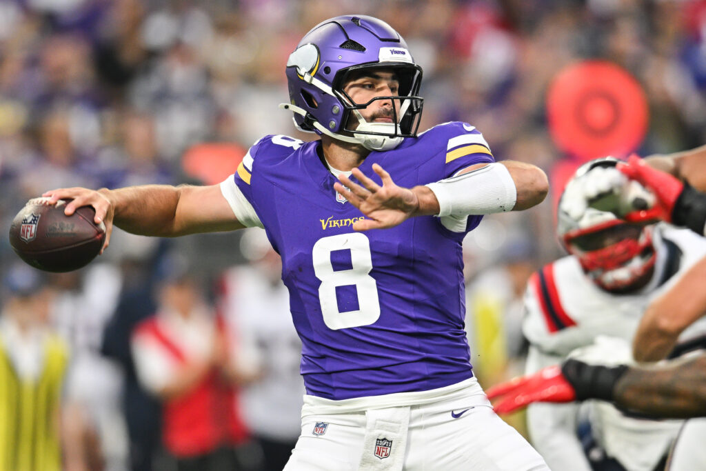 Vikings Trade QB Sam Howell To Eagles; Minnesota Signs Carson Wentz
