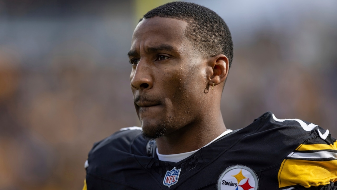 Former Pittsburgh Steelers cornerback signs with Jaguars
