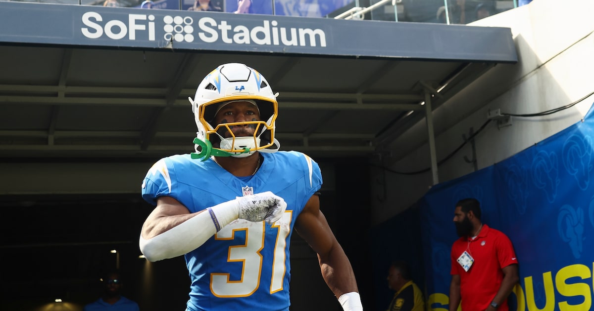 Dallas Cowboys add pair of defensive backs with waiver claims