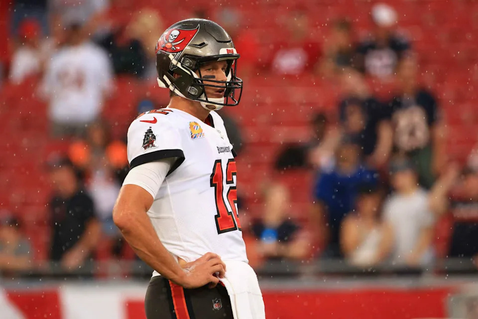 TAMPA, FLORIDA - OCTOBER 24: Tom Brady #12 of the Tampa Bay Buccaneers looks on before the game against the Chicago Bears at Raymond James Stadium on October 24, 2021 in Tampa, Florida. (Photo by Mike Ehrmann/Getty Images)
