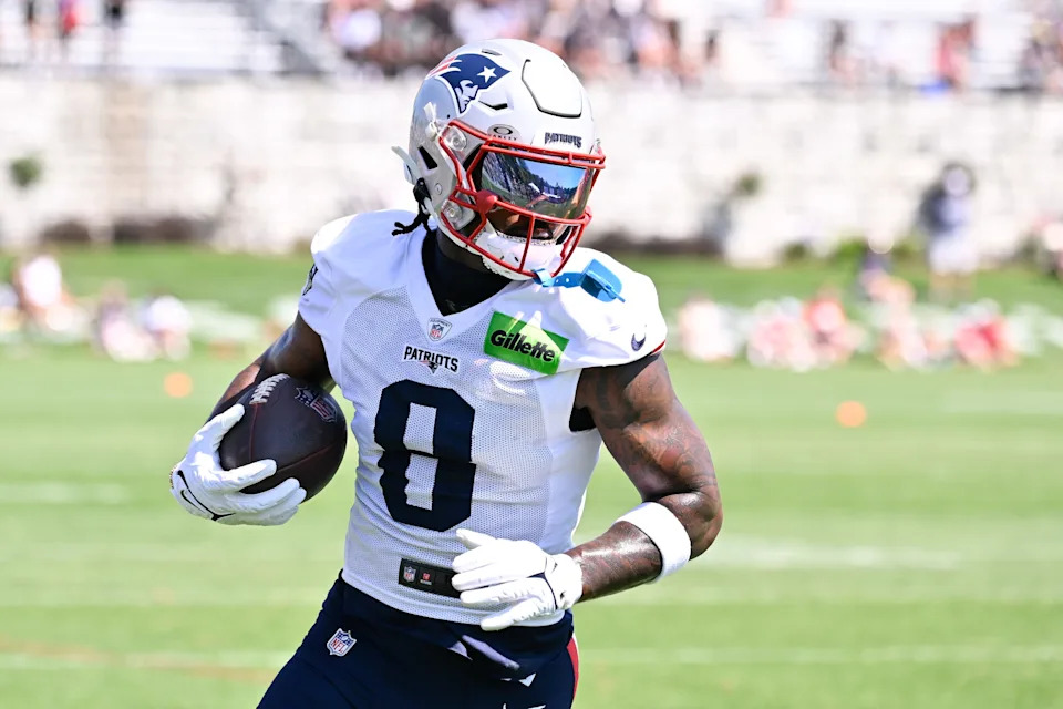 Jul 28, 2025; Foxborough, MA, USA; New England Patriots wide receiver Stefon Diggs (8) runs after the catch during training camp at Gillette Stadium. Mandatory Credit: Eric Canha-Imagn Images