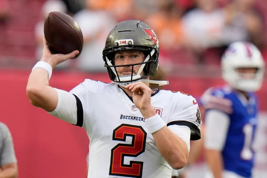 Tampa Bay Buccaneers quarterback Kyle Trask warms up before an NFL football game between the Tampa Bay Buccaneers and the Buffalo Bills, Saturday, Aug. 23, 2025, in Tampa, Fla. (AP Photo/Chris O’Meara)