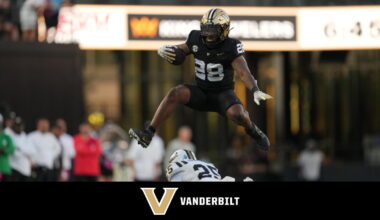 Vanderbilt Football | Commodores Cruise Over Buccaneers