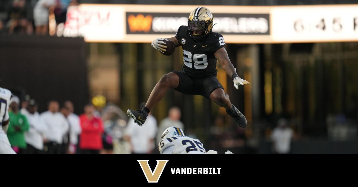 Vanderbilt Football | Commodores Cruise Over Buccaneers