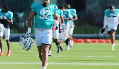 Miami Dolphins and DT Zach Sieler agree on a $67.75 million contract extension