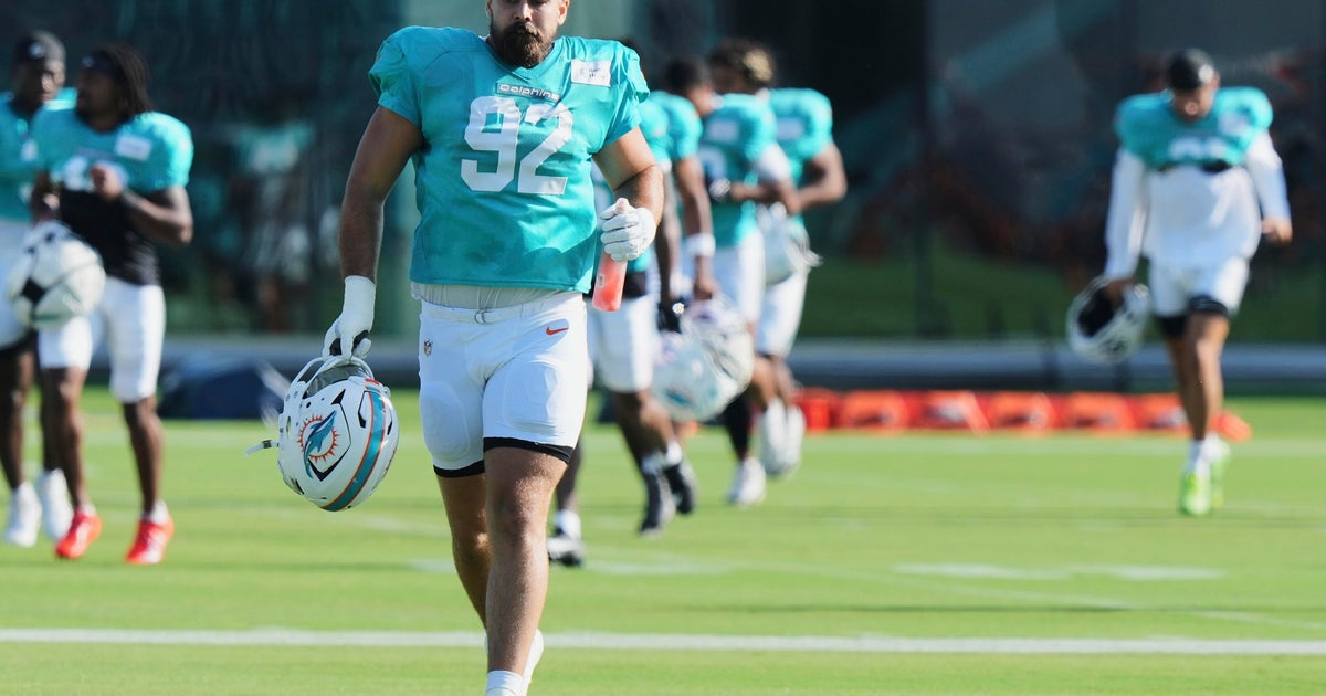 Miami Dolphins and DT Zach Sieler agree on a $67.75 million contract extension